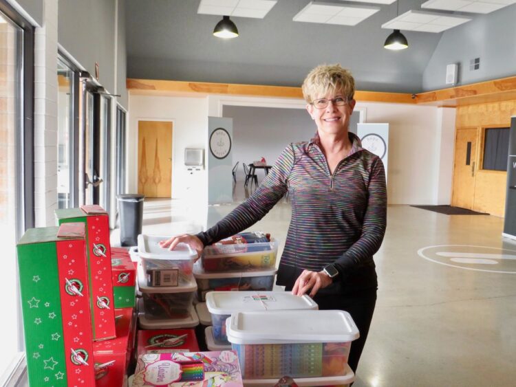 lori phillips feet 3