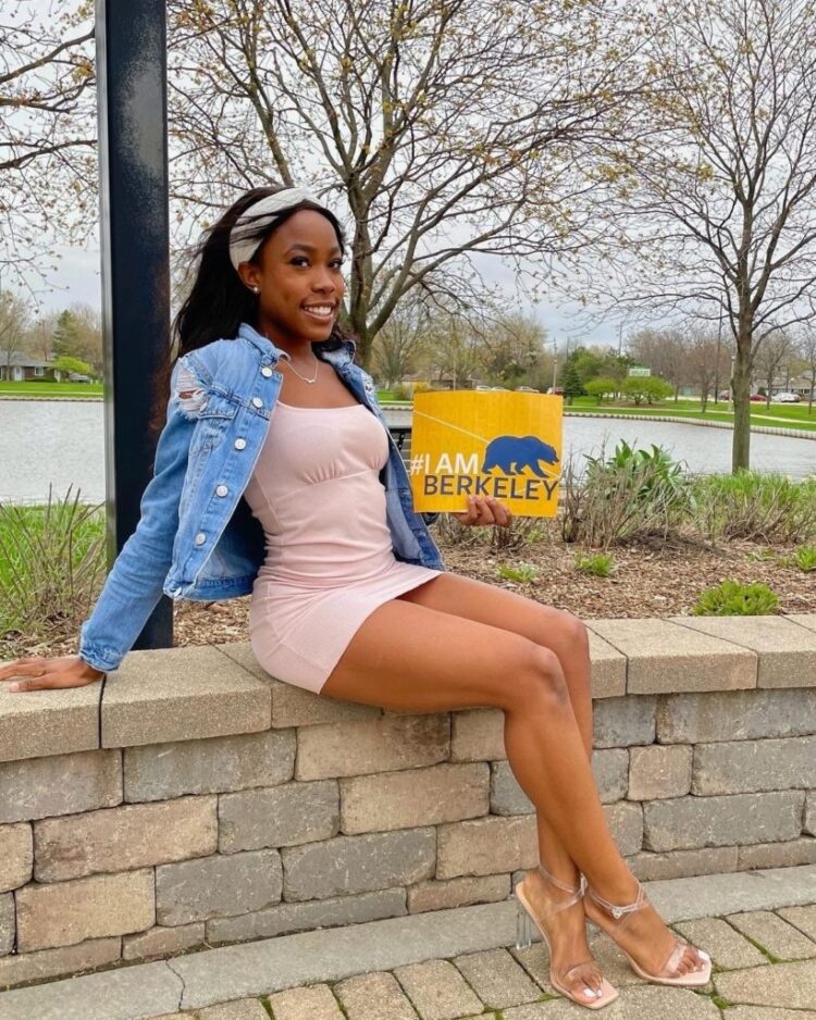 lorialle haynes feet 4