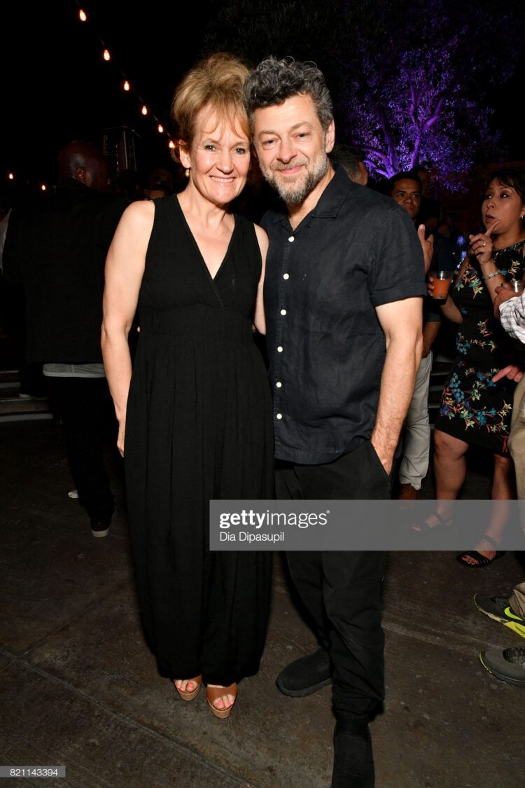 lorraine ashbourne feet 4