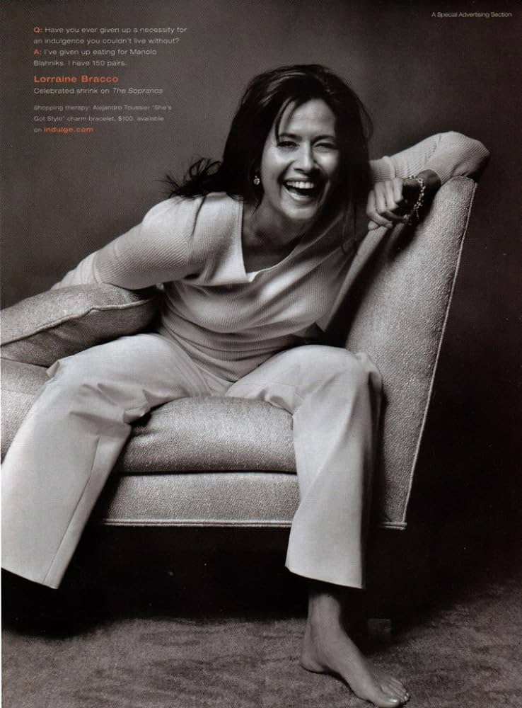 lorraine bracco feet 4