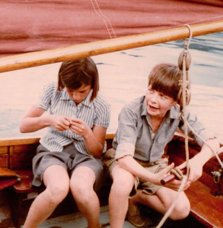 lorraine smith feet 4