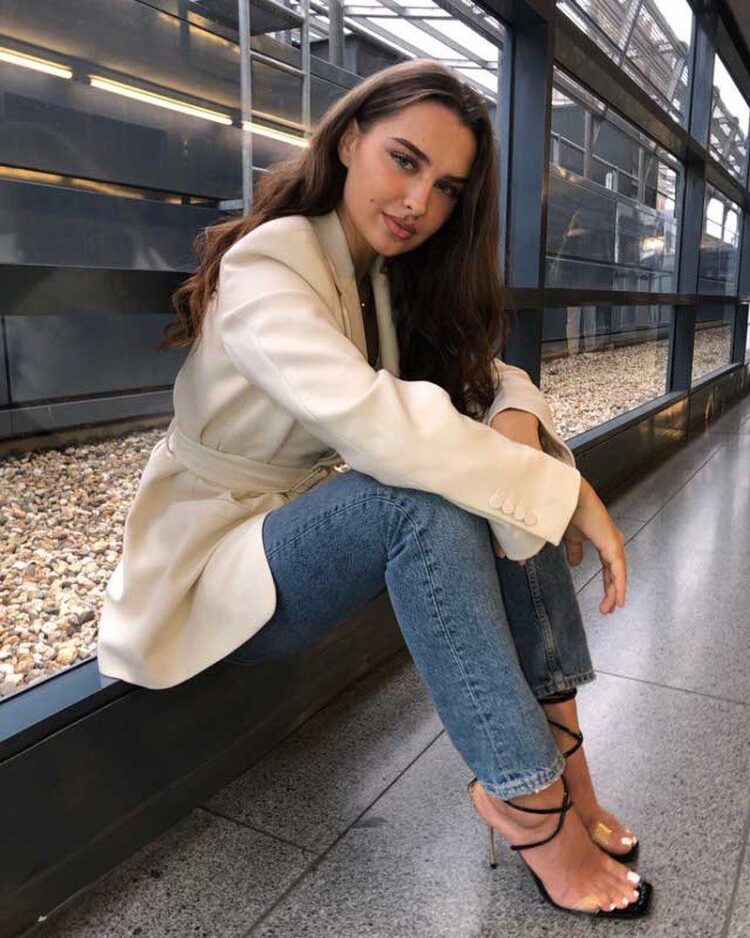 louisa jindaoui feet