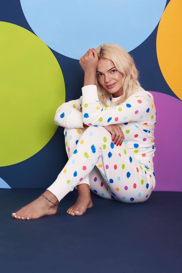 louisa johnson feet 2