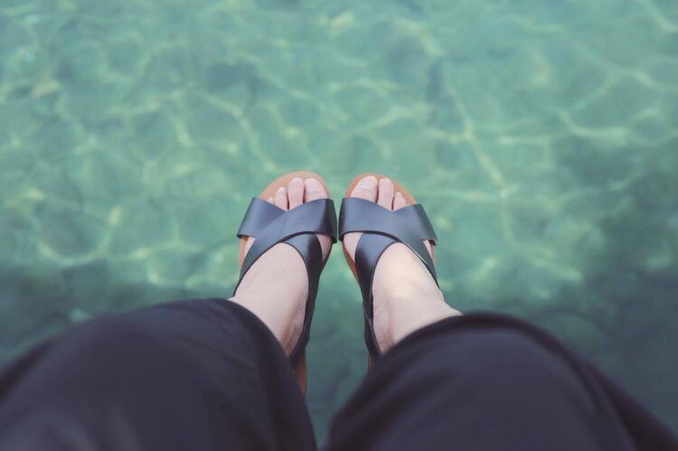 louise delos reyes feet 1