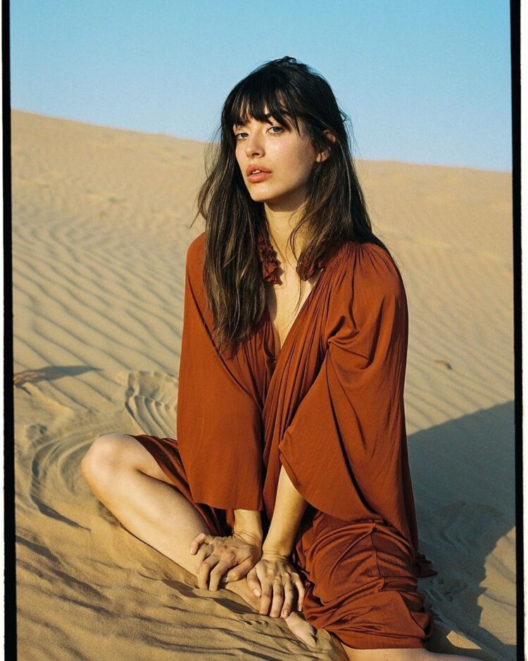 louise follain feet 2