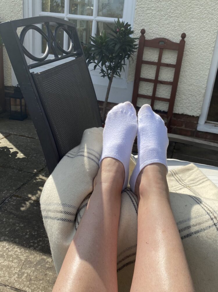 louise minchin feet 1