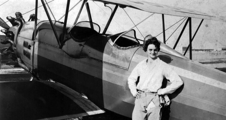 louise thaden feet 3