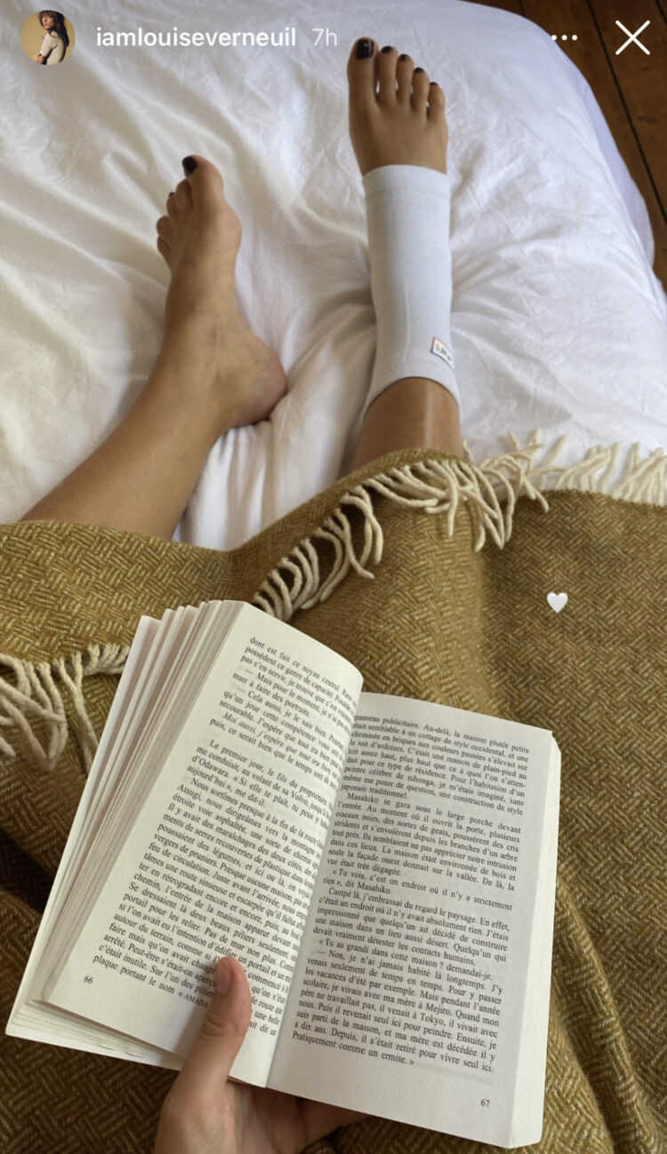 louise verneuil feet 2