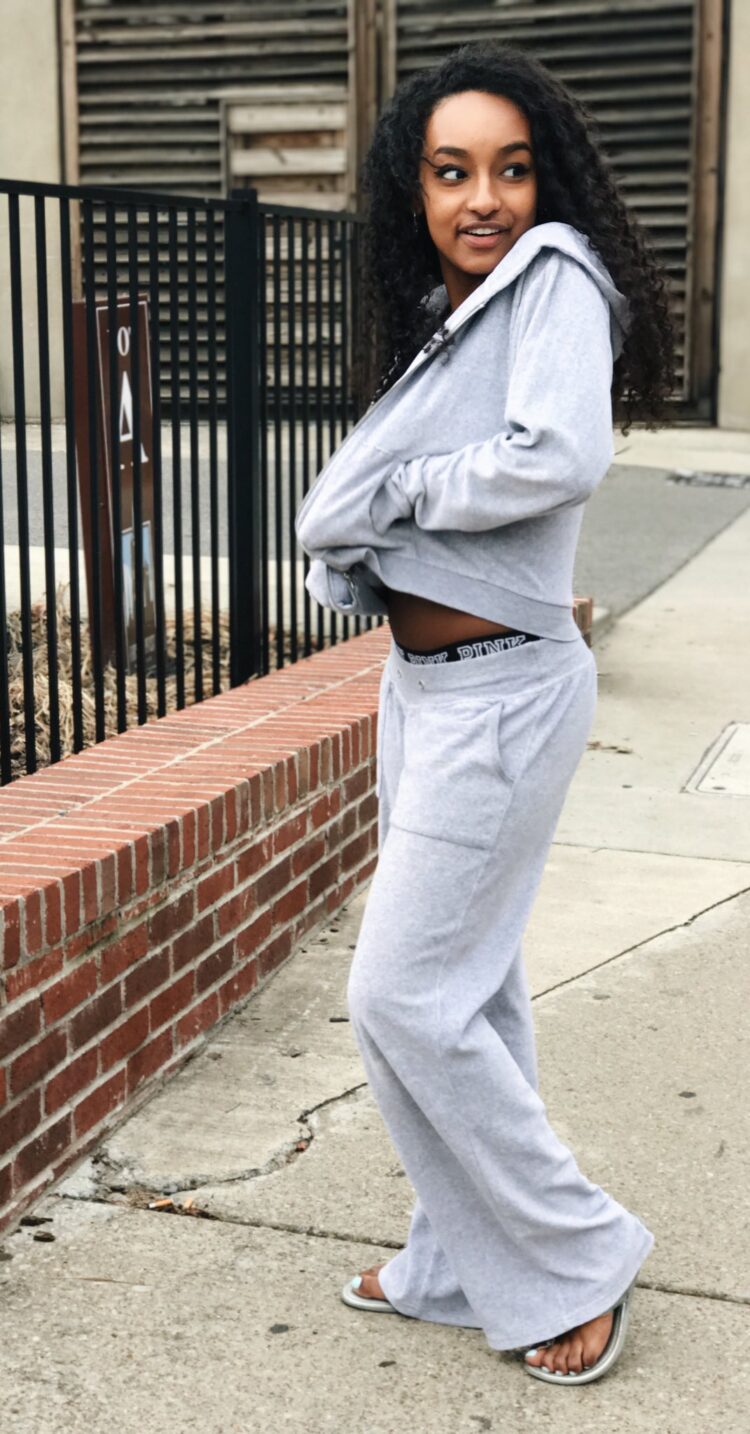 lovefromliyax feet 4