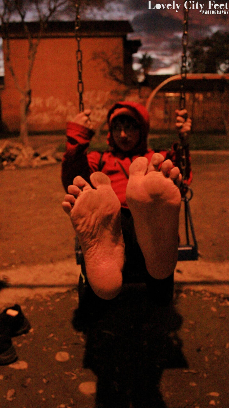 lovely laura feet 3 scaled