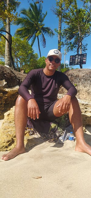 lua magalhaes feet 4