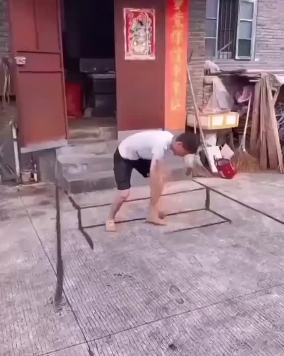 luana chamorro feet 5