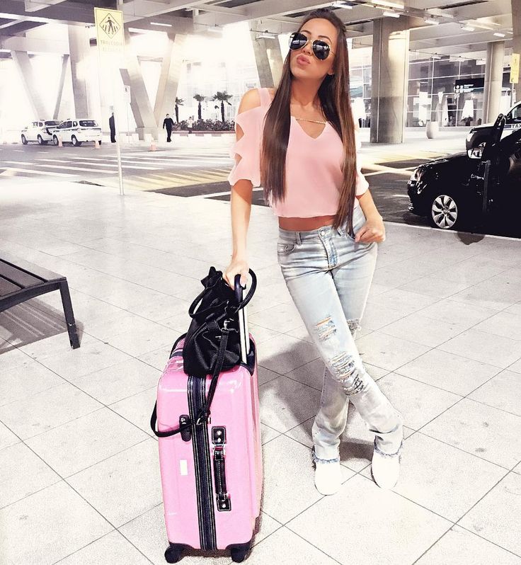 luana delevedove feet 4