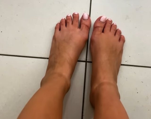 luana vjollca feet 2