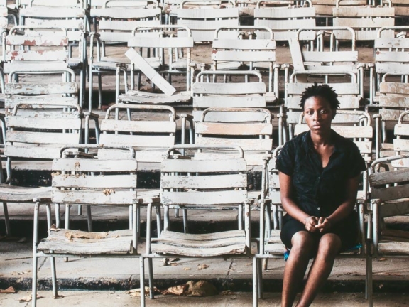 luanda almeida feet 4