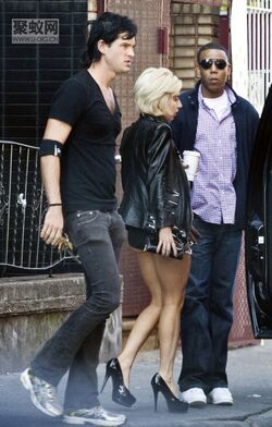 luc carl feet 6