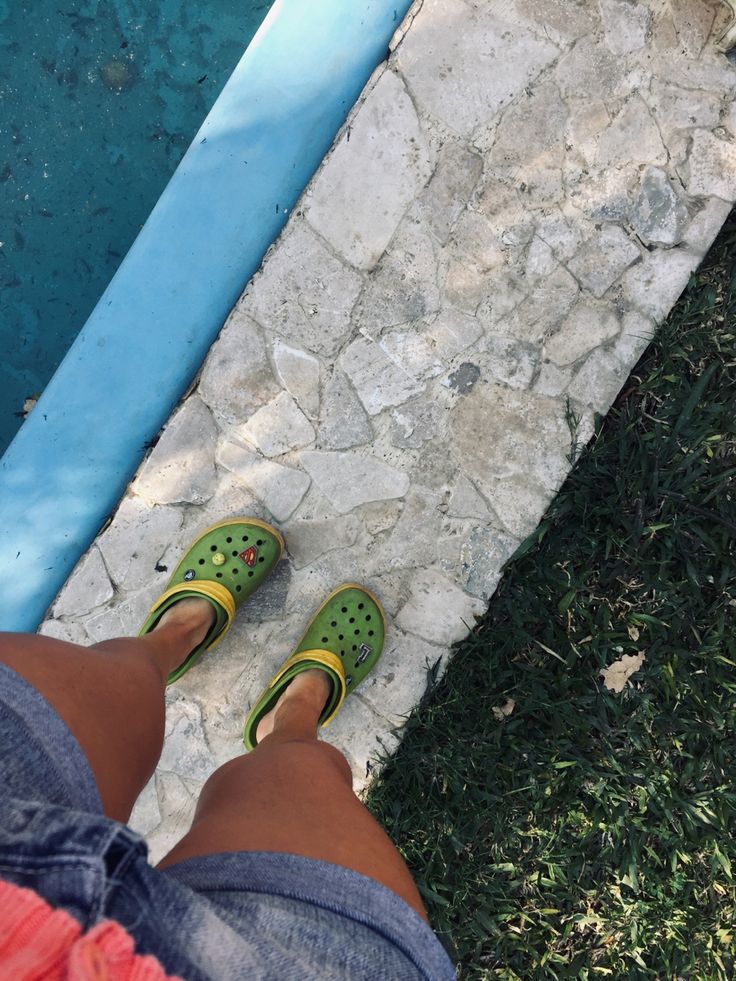 luchi quinteros feet 1