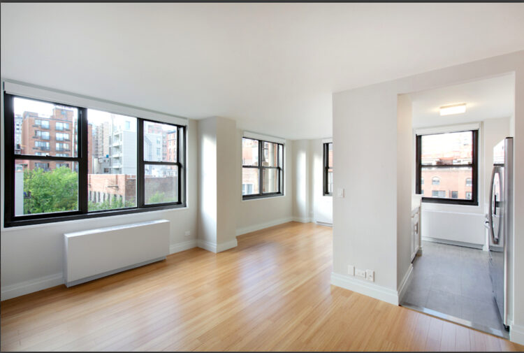 luci goncalves feet 5