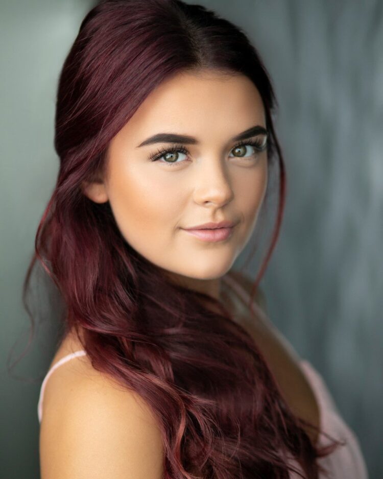 lucia valentino feet 3