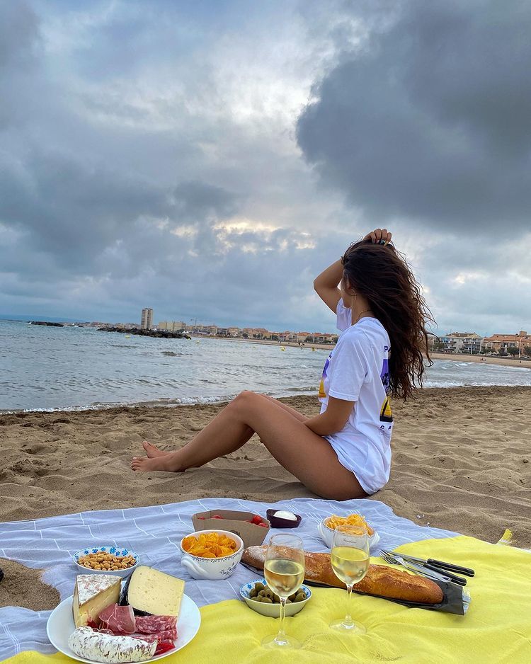 lucie caussanel feet 4