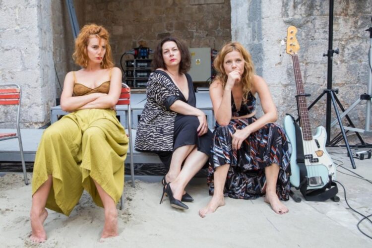 lucija serbedzija feet 2