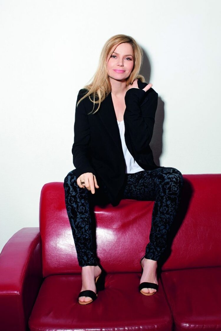 lucija serbedzija feet