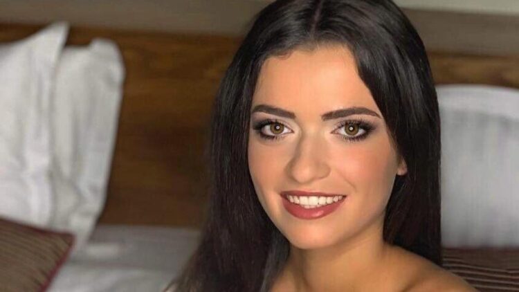 lucille moine feet 2