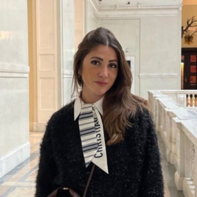 lucinda rossat feet 1