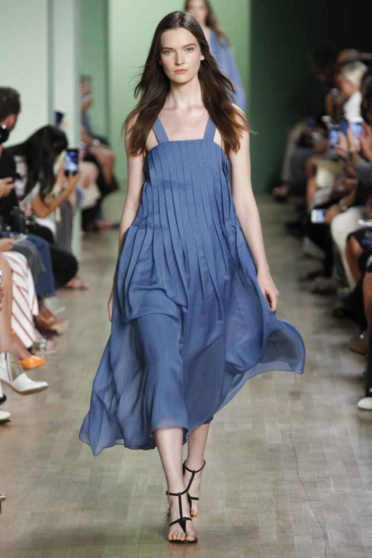 lucy evans feet 1 scaled