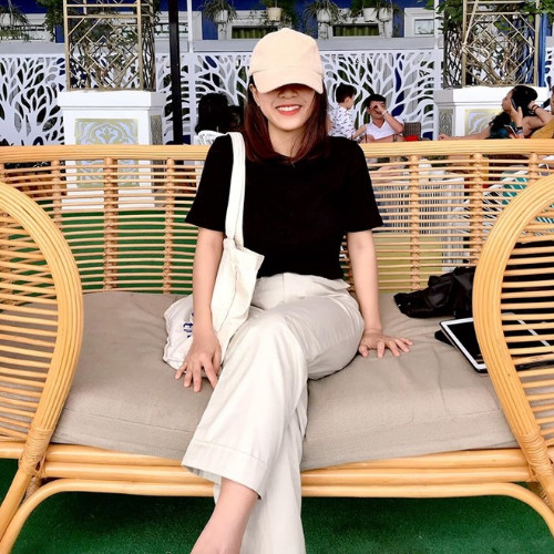 lucy nhu thao feet 3