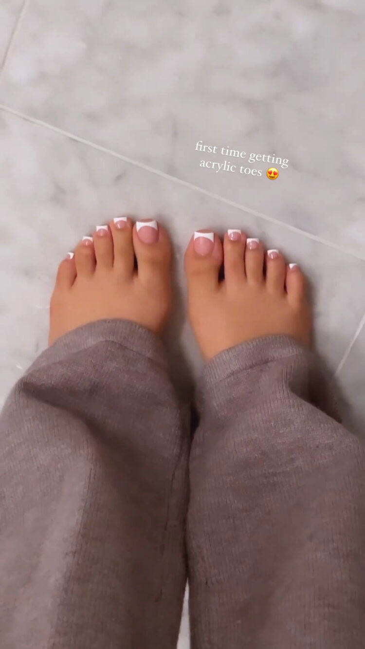 luhhsetty feet 3
