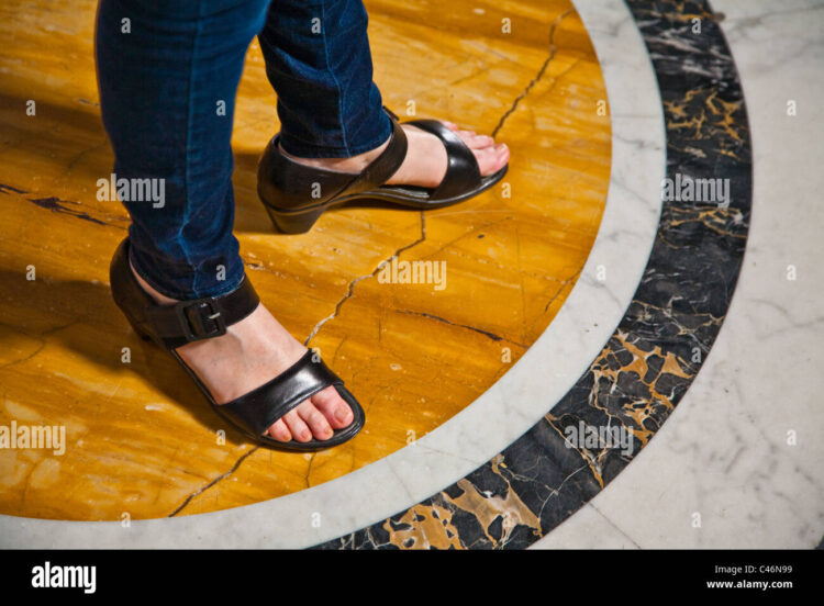 luisa hackney feet 6