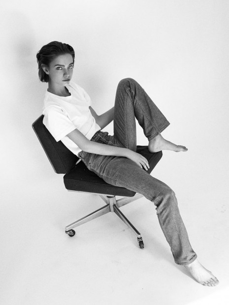 luiza scandelari feet 3