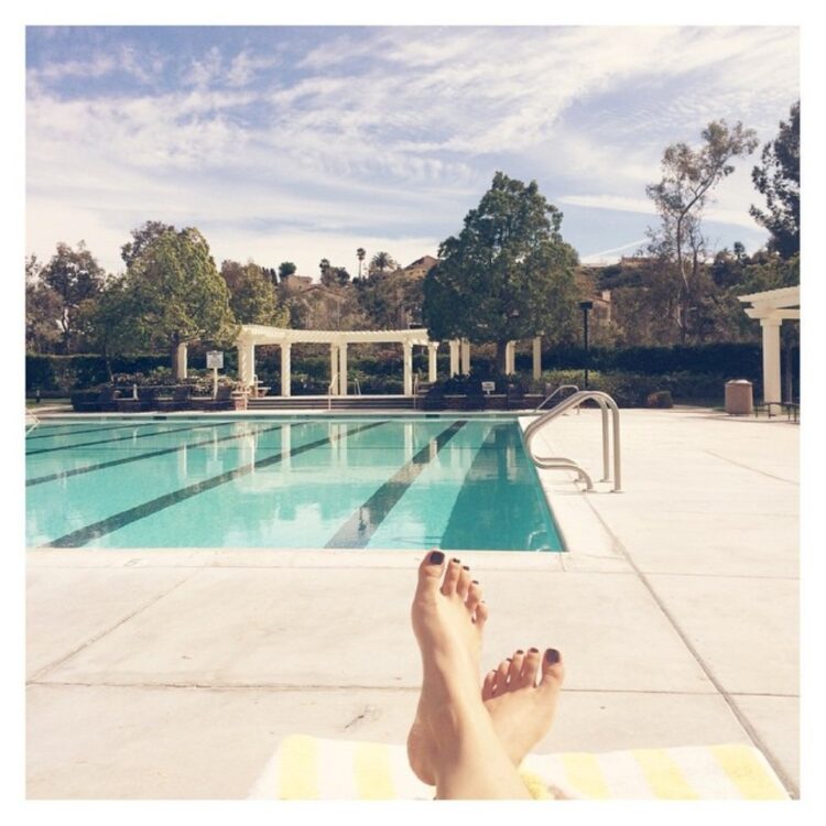 lulu antariksa feet 1