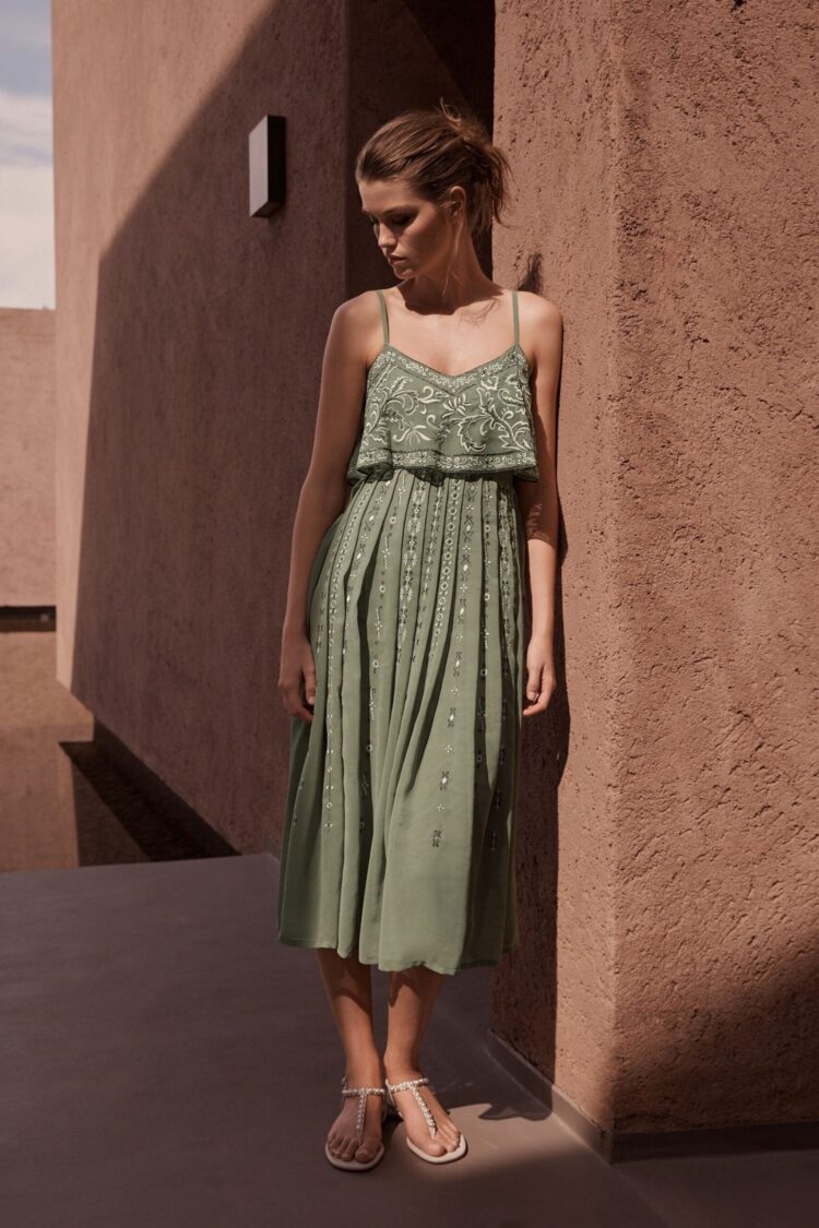 luna bijl feet 4 scaled