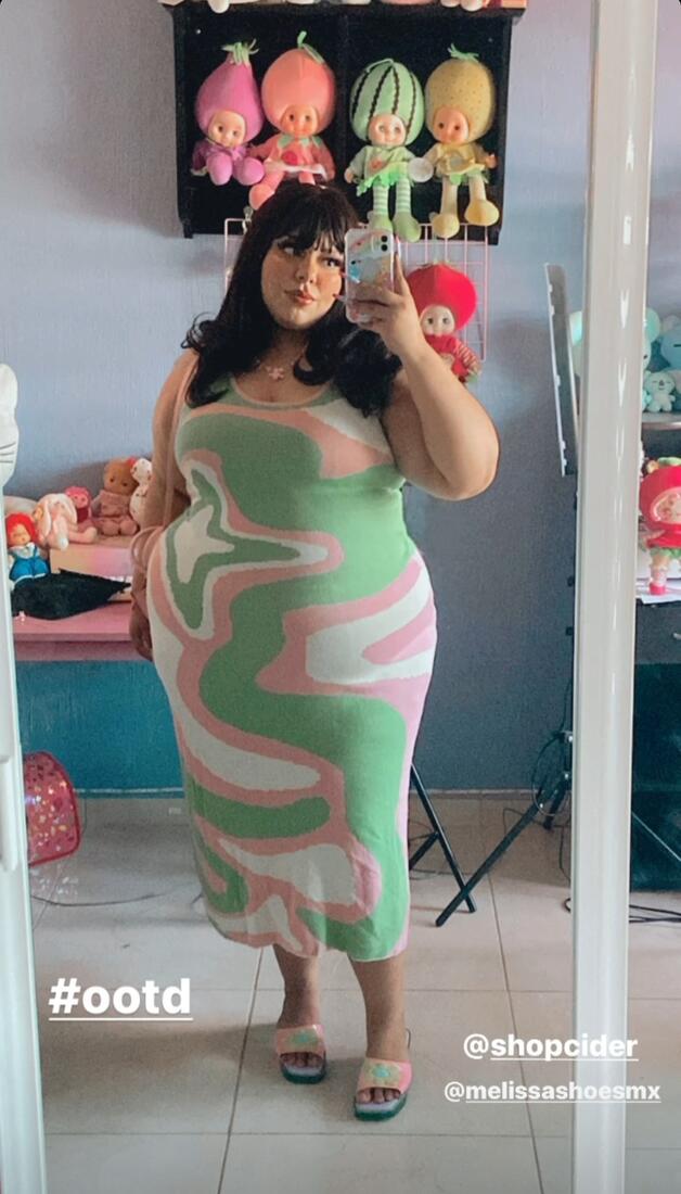 luna martinez feet 2