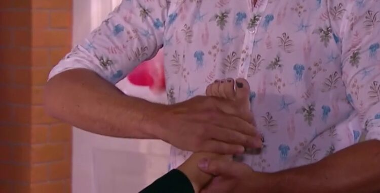 luz valdivieso feet 1