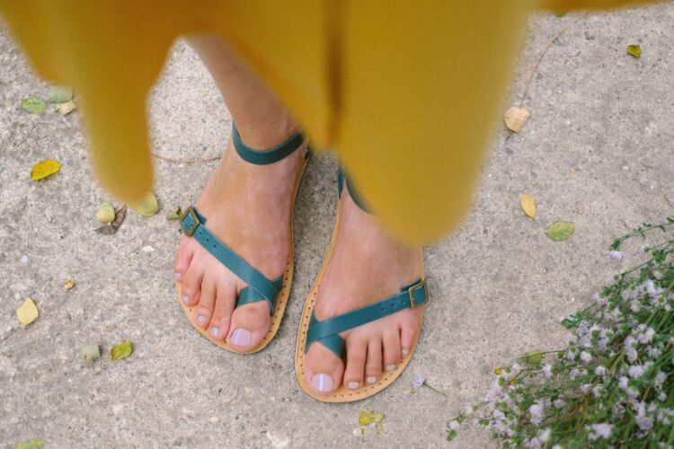 lyndsey bloise feet 6 scaled