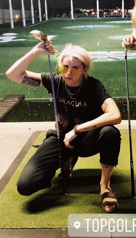 lyndsey gunnulfsen feet 2