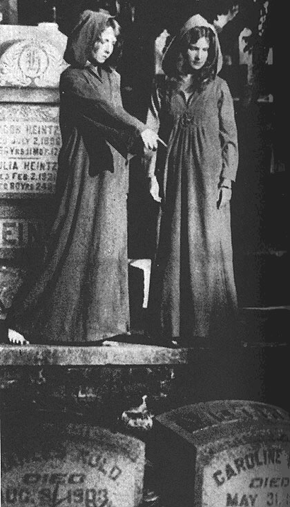 lynette fromme feet 4