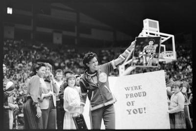 lynette woodard feet 5