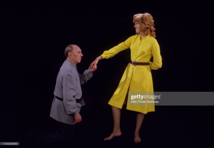 lynn redgrave feet 4