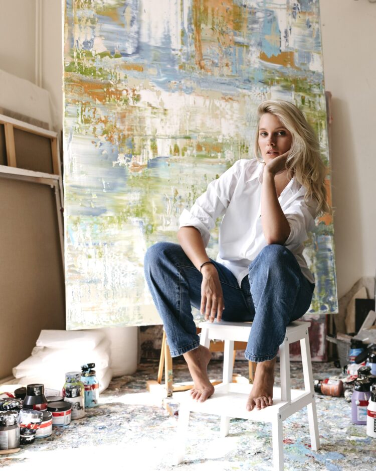 lynn spoor feet 1 scaled