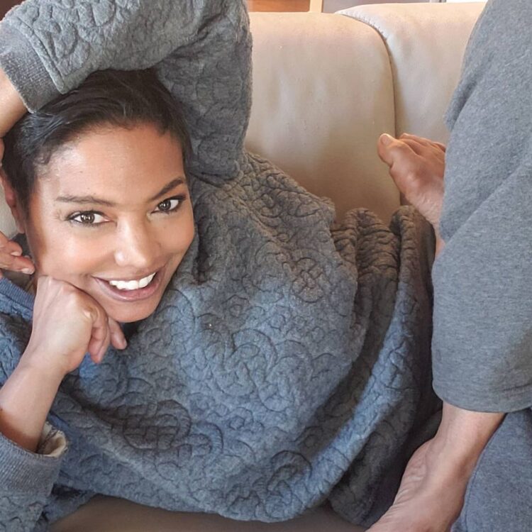 lynn toler feet 3
