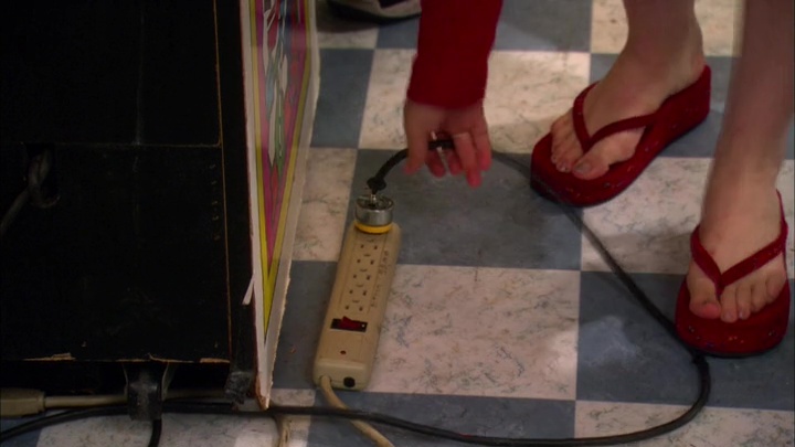 lynsey bartilson feet 3