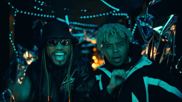 lyric anderson feet 6