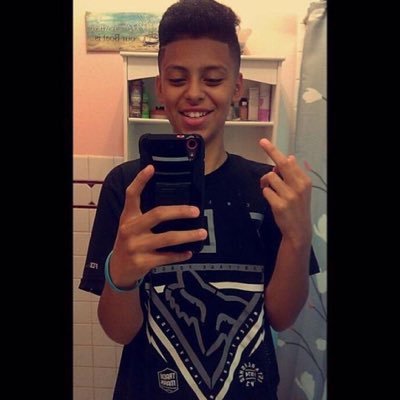 lyza alvarado feet 4