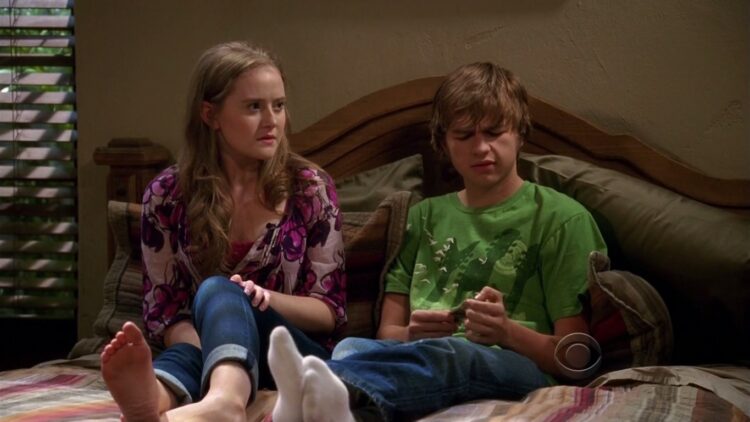 macey cruthird feet 3