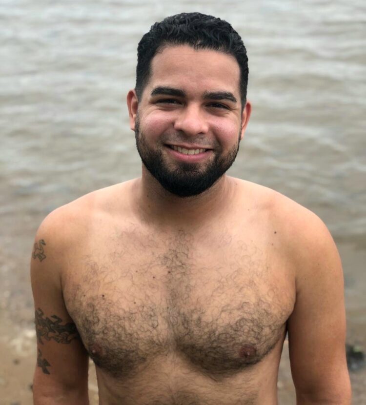 mackenzie ackles feet 6