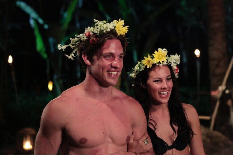 mackenzie deonigi feet 6